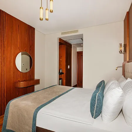 Triton Hotel Istanbul Exterior photo
