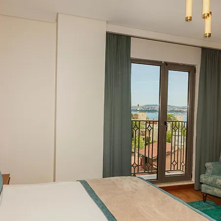 Triton Hotel Istanbul Exterior photo